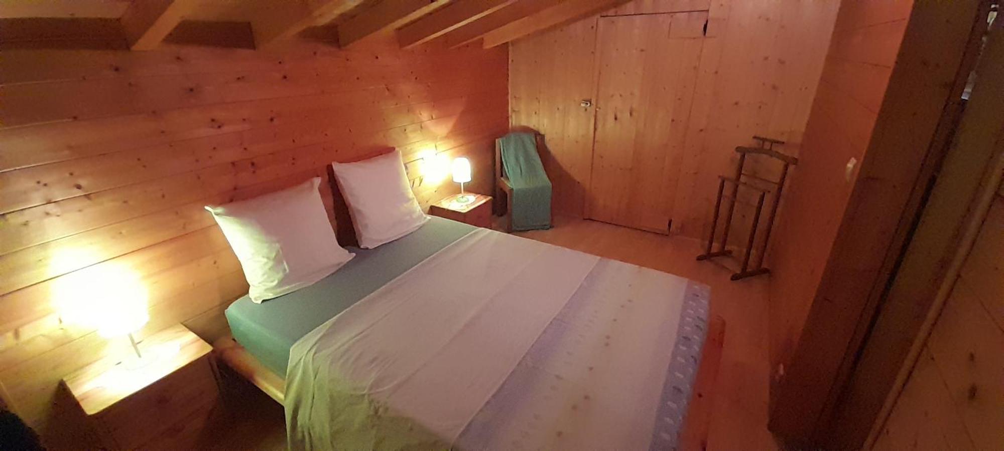 Location Type Gite, Chambre D'Hote, Meuble De Tourisme Dans Joli Petit Chalet Typique Et Ou Jolie Roulotte Type Boheme Waldighoffen Kültér fotó