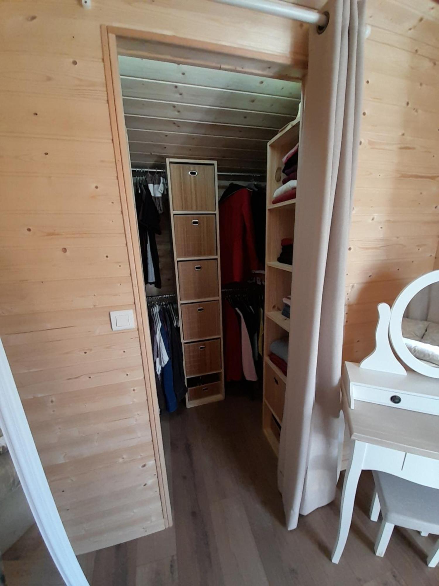 Location Type Gite, Chambre D'Hote, Meuble De Tourisme Dans Joli Petit Chalet Typique Et Ou Jolie Roulotte Type Boheme Waldighoffen Kültér fotó