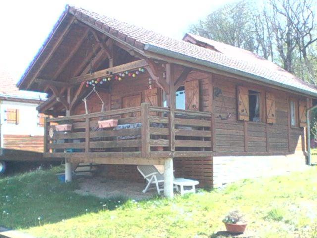 Location Type Gite, Chambre D'Hote, Meuble De Tourisme Dans Joli Petit Chalet Typique Et Ou Jolie Roulotte Type Boheme Waldighoffen Kültér fotó