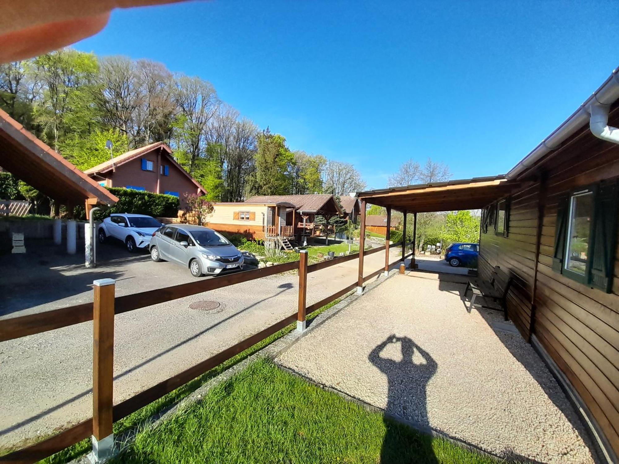 Location Type Gite, Chambre D'Hote, Meuble De Tourisme Dans Joli Petit Chalet Typique Et Ou Jolie Roulotte Type Boheme Waldighoffen Kültér fotó